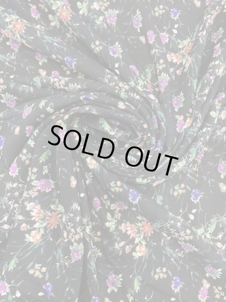 画像7: 生地:花柄プリント綿レーヨン(黒) (7)