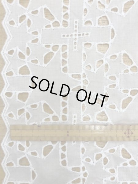 画像2: 生地:星柄綿レース生地(白) (2)