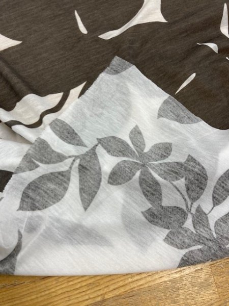 画像3: 生地:南国プリントニット(白/こげ茶) (3)