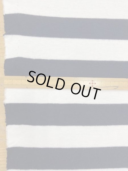 画像2: 生地:ボーダー柄ニット(白/黒) (2)