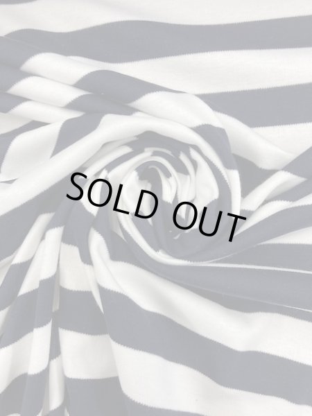 画像6: 生地:ボーダー柄ニット(白/黒) (6)