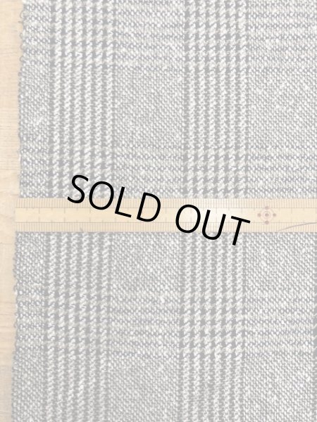 画像2: 生地:麻混チェック柄ウール(グレー/黒) (2)