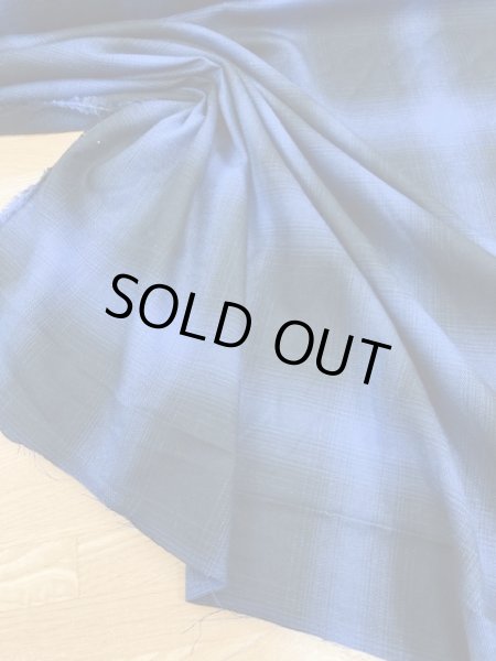 画像6: 生地:片面起毛オンブレチェック柄綿100%(青/黒) (6)