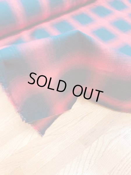 画像5: 生地:片面起毛オンブレチェック柄綿100%(赤/黒) (5)