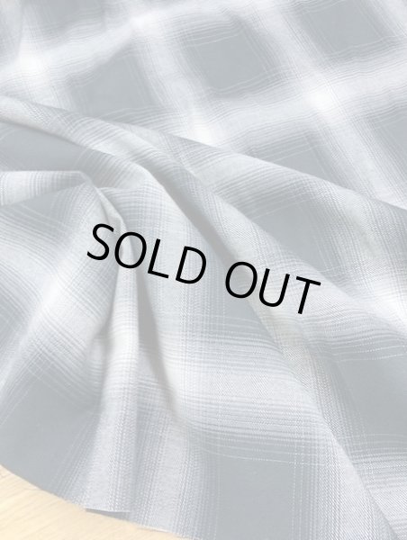 画像5: 生地:片面起毛オンブレチェック柄綿100%(白/黒) (5)