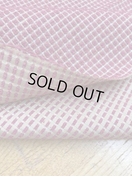 画像4: 生地:防炎コーティングポコポコポリジャガード(赤) (4)