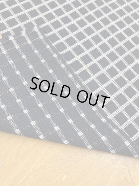 画像2: 生地:格子柄ポリエステル(紺/白) (2)