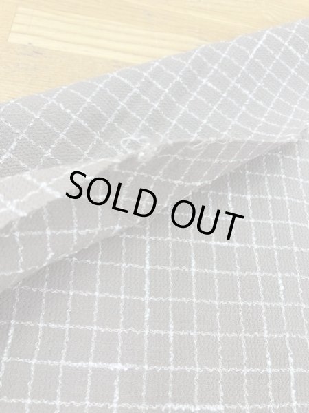 画像4: 生地:格子柄ウールストレッチ(グレージュ) (4)