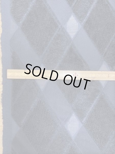 画像2: 生地:ひし柄カットボイルポリエステル(紺) (2)