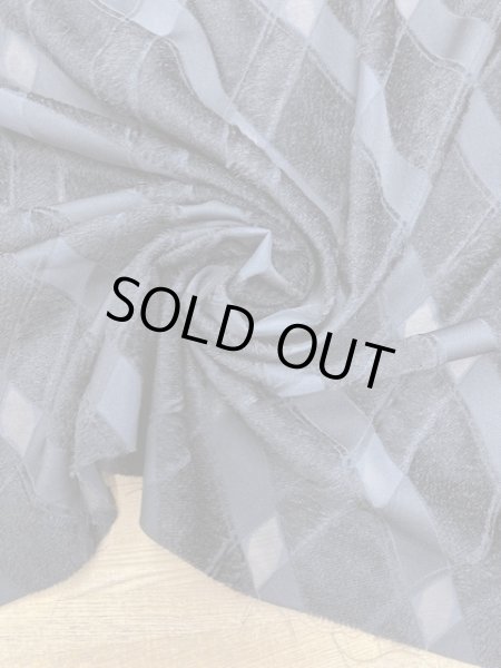 画像7: 生地:ひし柄カットボイルポリエステル(紺) (7)