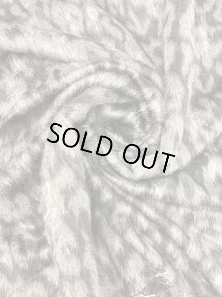 画像8: 生地:ヒョウ柄フェイクファー(グレー/黒) (8)