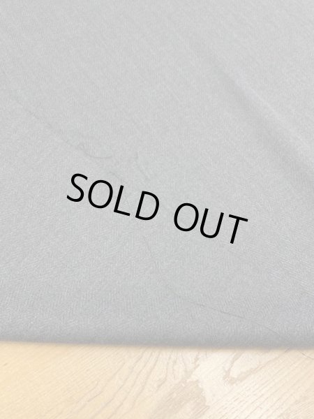 画像3: 生地:ヘリンボーン柄ポリエステル(グレー) (3)