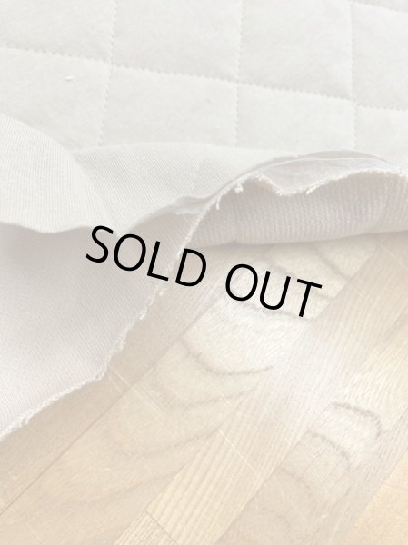 画像2: 生地:裏毛天竺張り合わせキルティングニット(ベージュ) (2)