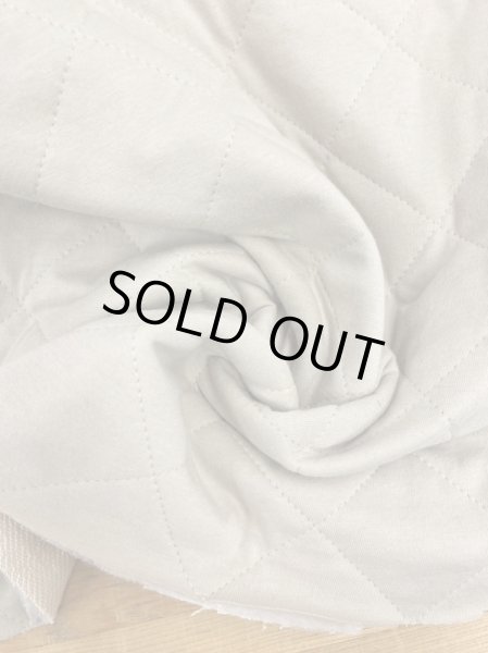 画像9: 生地:裏毛天竺張り合わせキルティングニット(ベージュ) (9)