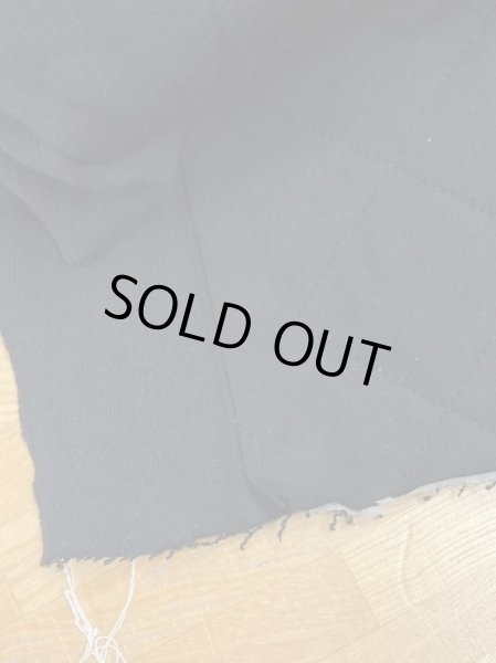 画像6: 生地:裏毛天竺張り合わせキルティングニット(黒) (6)