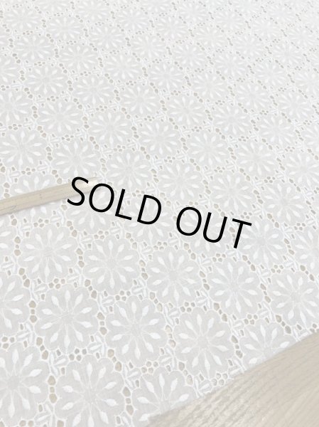 画像3: 生地:花柄綿レース生地(白) (3)