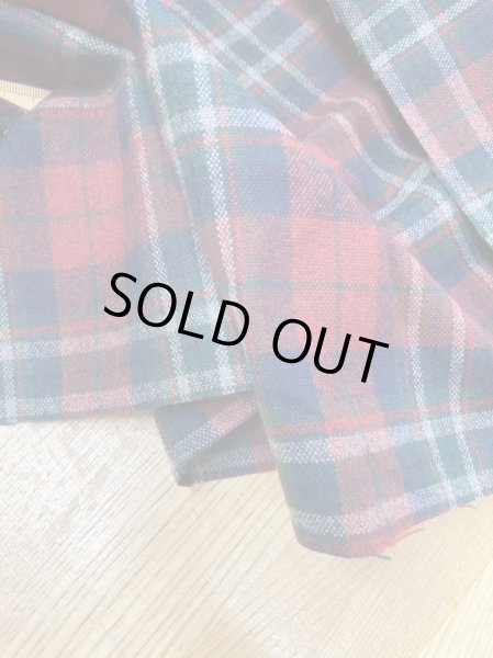 画像4: 生地:ウール風チェック柄ポリエステル(赤/緑/白) (4)