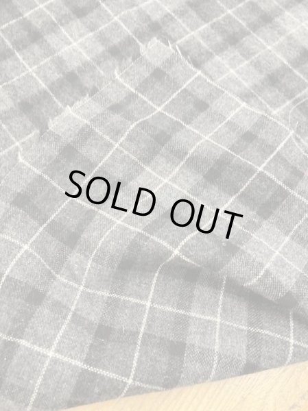 画像3: 生地：ウールポリ混チェック柄ウールシャギー（グレー／黒） (3)