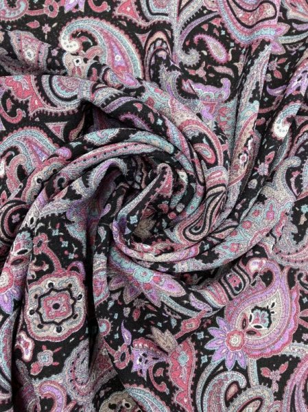 画像8: 生地:ペイズリー柄プリントトリアセテートポリ(黒/エンジ) (8)