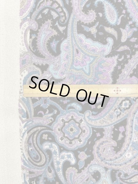 画像2: 生地:ペイズリー柄プリントトリアセテートポリ(紺/紫) (2)