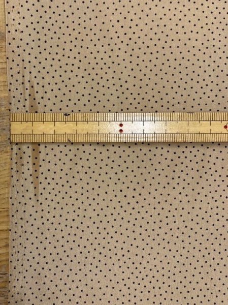 画像2: 生地:ポリ100%ミニドット柄プリント(ベージュ/黒) (2)