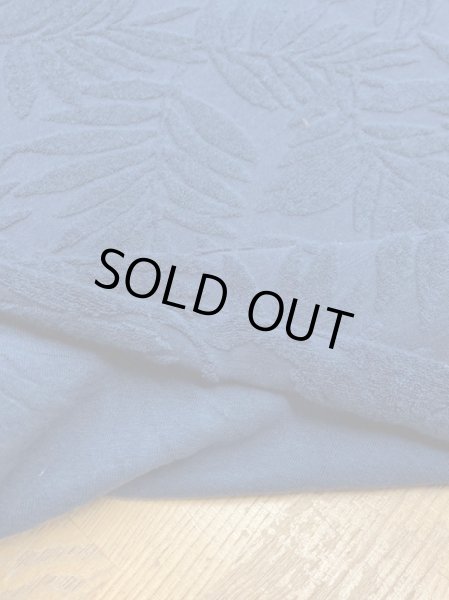 画像4: 生地:葉っぱ柄綿パイルニット(紺) (4)