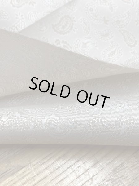 画像4: 生地:ペイズリー柄ジャガードポリエステル(ベージュ) (4)