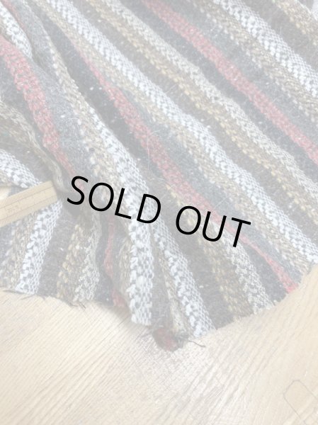 画像4: 生地:ネイティブ柄ストライプネップ入りウールポリエステル(赤茶系) (4)