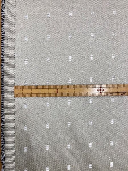 画像2: 生地:スクエア柄ポリエステル(クリームベージュ) (2)