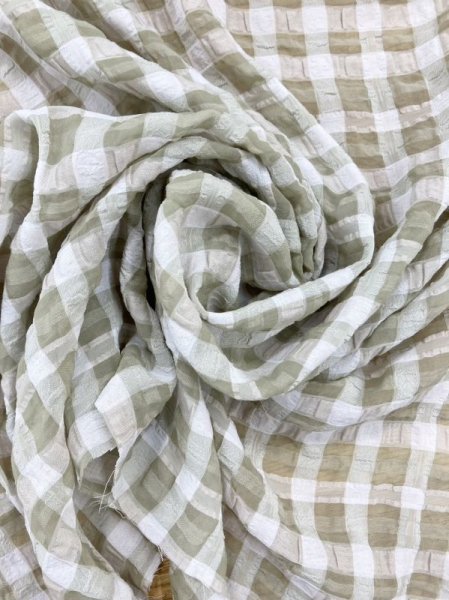 画像6: 生地:チェック柄ポリエステルレーヨン綿リップル加工(薄いベージュ) (6)