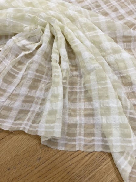 画像5: 生地:チェック柄ポリエステルレーヨン綿リップル加工(レモンイエロー) (5)