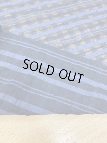 画像3: 生地:チェック柄ポリエステルレーヨン綿リップル加工(紺) (3)