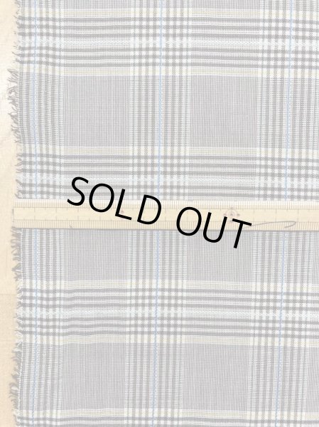 画像2: 生地:チェック柄ポリエステルウールストレッチ(ベージュ/茶/黄/青ライン) (2)