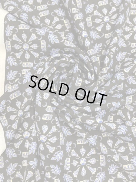 画像5: 生地:家葉っぱ柄ポリエステル100%(紺) (5)