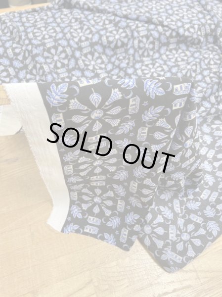 画像6: 生地:家葉っぱ柄ポリエステル100%(紺) (6)