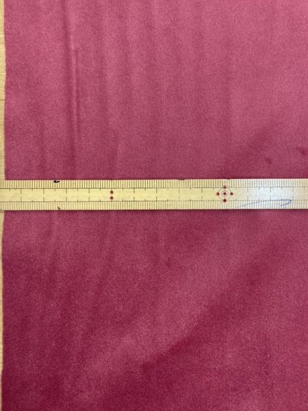 画像2: 生地:ポリエステル100%カラースエード(エンジ) (2)