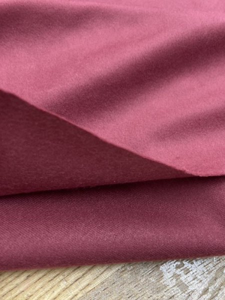 画像4: 生地:ポリエステル100%カラースエード(エンジ) (4)