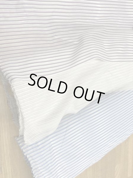 画像8: 生地：シアー素材・ポリエステルボーダー（白／クリーム） (8)