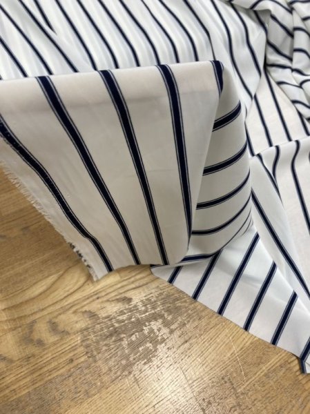 画像7: 生地：ストライプ柄ポリエステル（白／紺） (7)