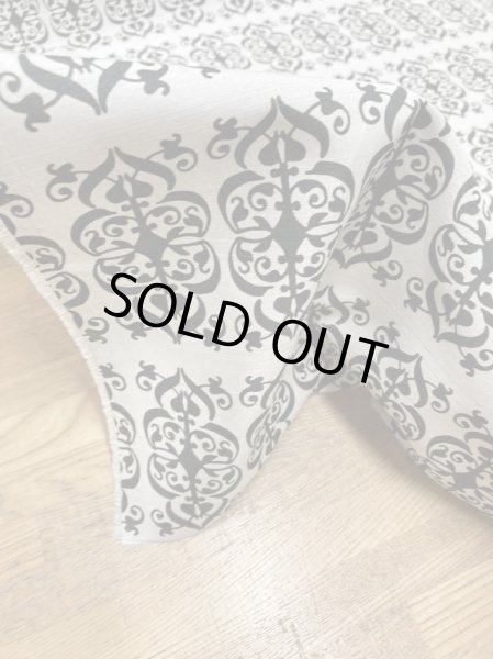 画像6: 生地：ポリエステルプリント（グレージュ／黒） (6)