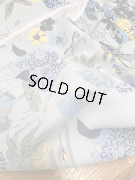 画像3: 生地:ポリエステル花柄プリントストライプ(水色/ブルー) (3)