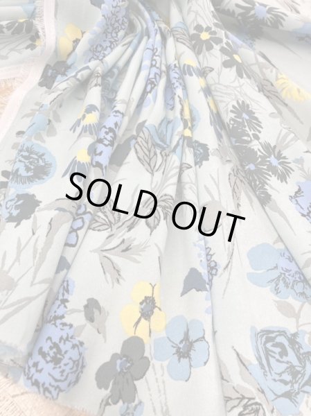 画像6: 生地:ポリエステル花柄プリントストライプ(水色/ブルー) (6)