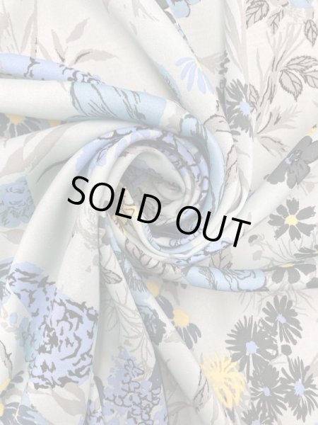 画像8: 生地:ポリエステル花柄プリントストライプ(水色/ブルー) (8)