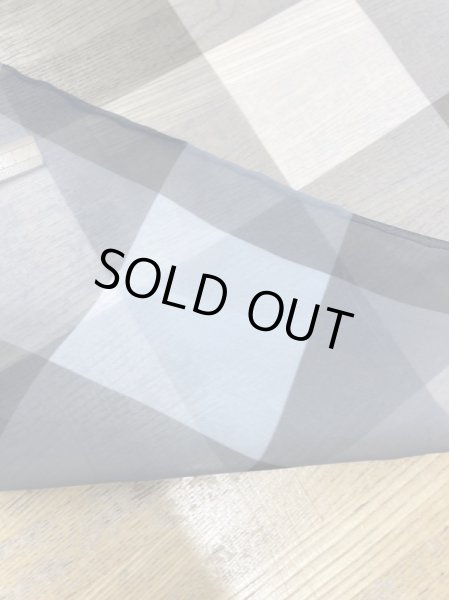 画像3: 生地：ダブル幅ブロックチェック柄プリントシフォン（白／黒） (3)