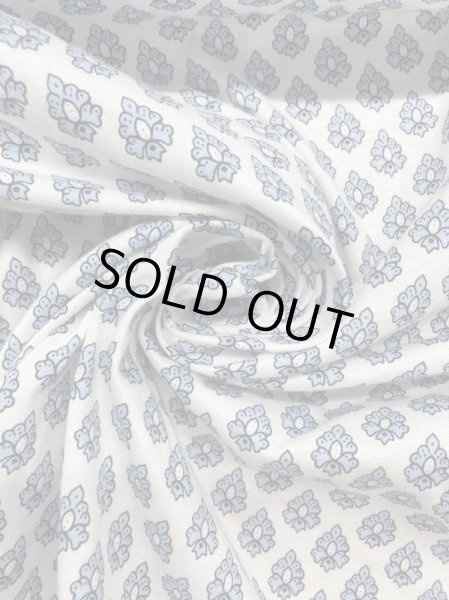 画像7: 生地:プロヴァンス柄綿100%天竺(白/水色) (7)