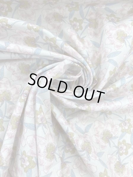 画像7: 生地:綿100%花柄プリント80ローン(水色/ピンク) (7)