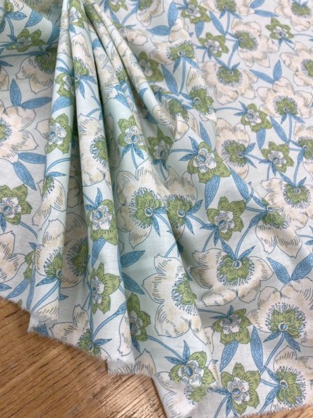 画像6: 生地:綿100%花柄プリント80ローン(グリーン/ベージュ) (6)