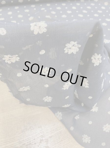 画像6: 生地:プリント楊柳ポリエステル(黒/ベージュ) (6)