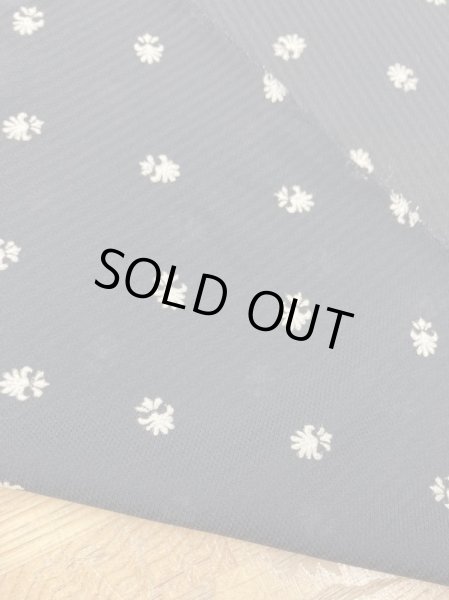 画像3: 生地：ストライプ織りプリントポリエステル（黒／ベージュ） (3)