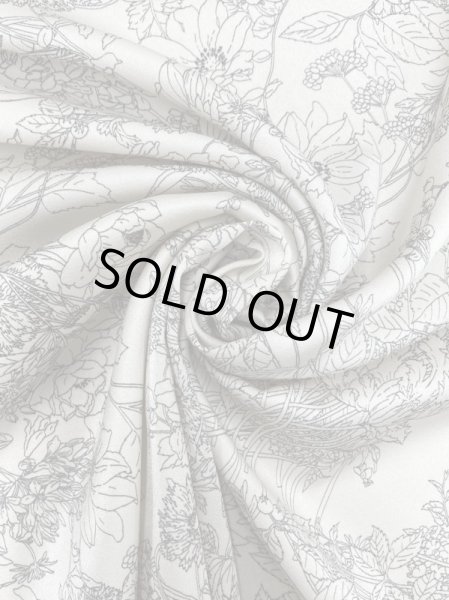 画像6: 生地:花柄プリントシルク調ポリエステル(クリーム/黒) (6)